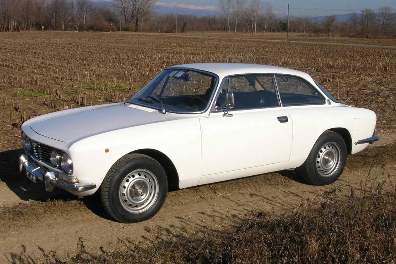 Alfa romeo gt 105